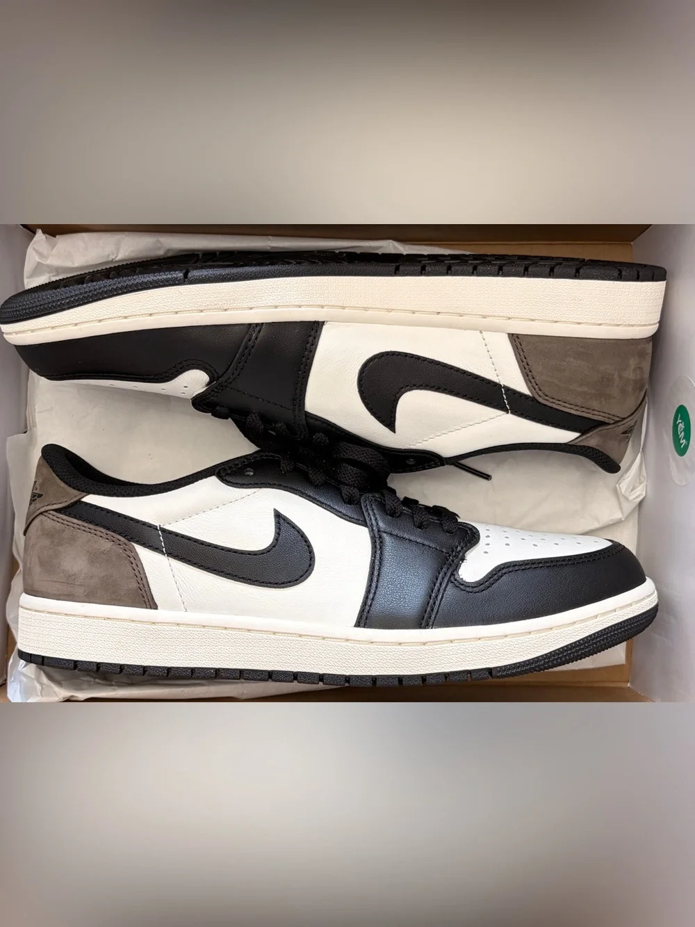 Nike Air Jordan 1 Retro Low OG Mocha Men’s 10.5 CZ0790-102 Sail Black